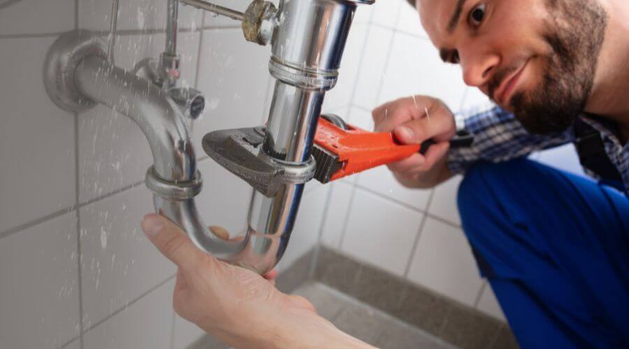 Professional same day plumber services in Garden Grove, IA